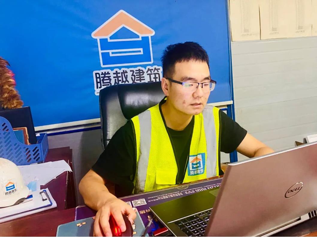 先鋒人物|擇一事、專一業的工地“超級鐵人”